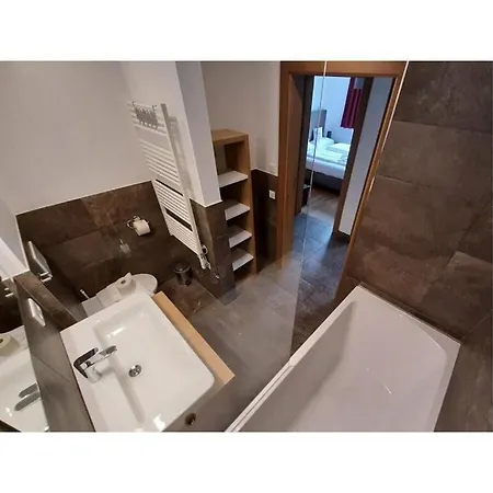 Alpin Residenzen 12 Holiday home Hollersbach im Pinzgau