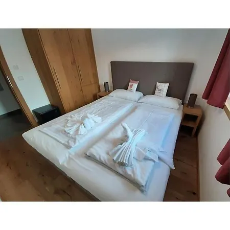 Alpin Residenzen 12 Holiday home *